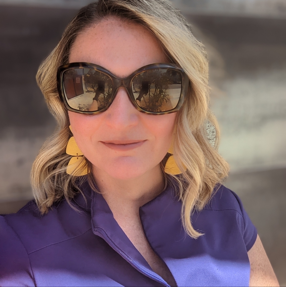 Meet your Posher, Kari